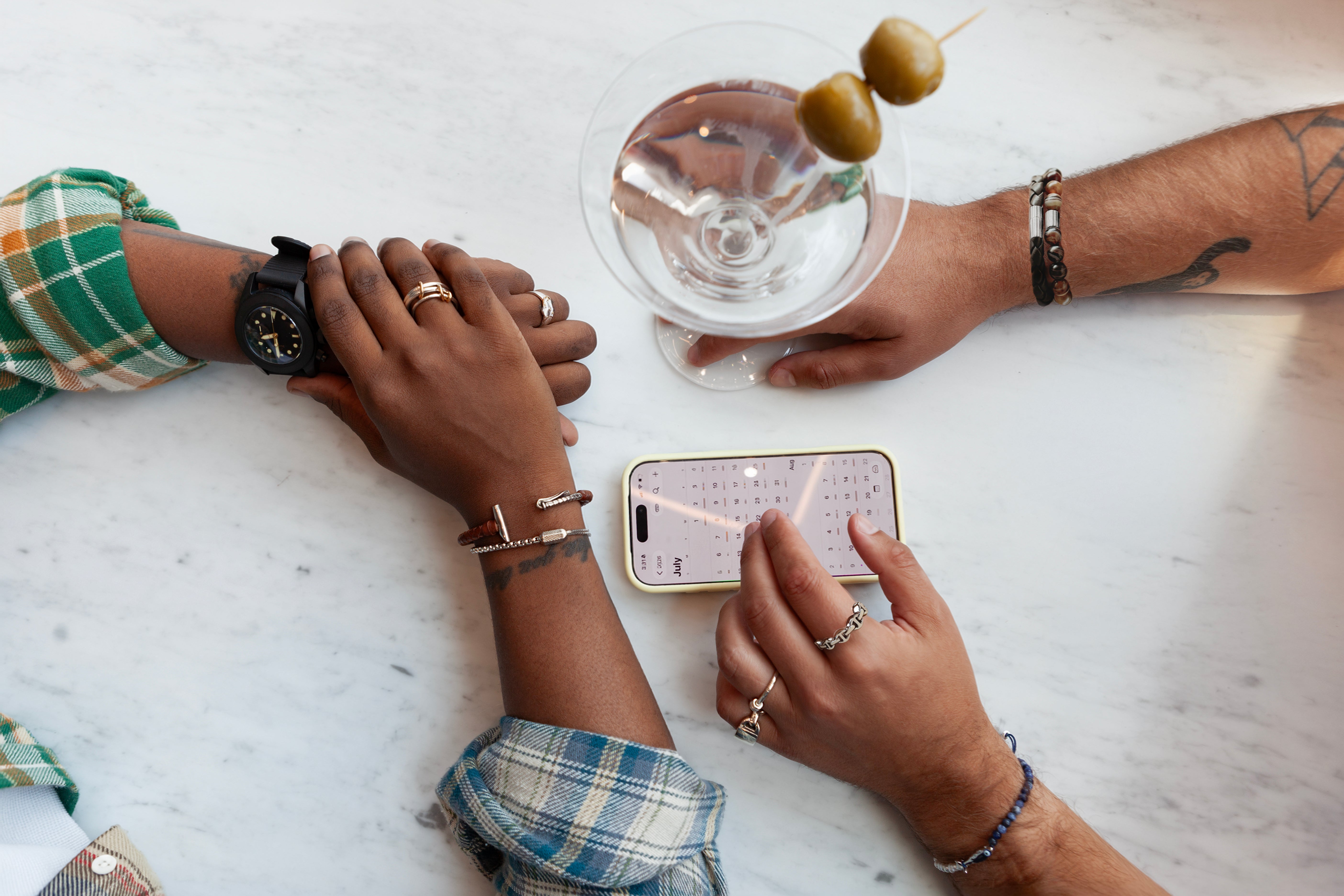 How to Wear Men's Jewelry