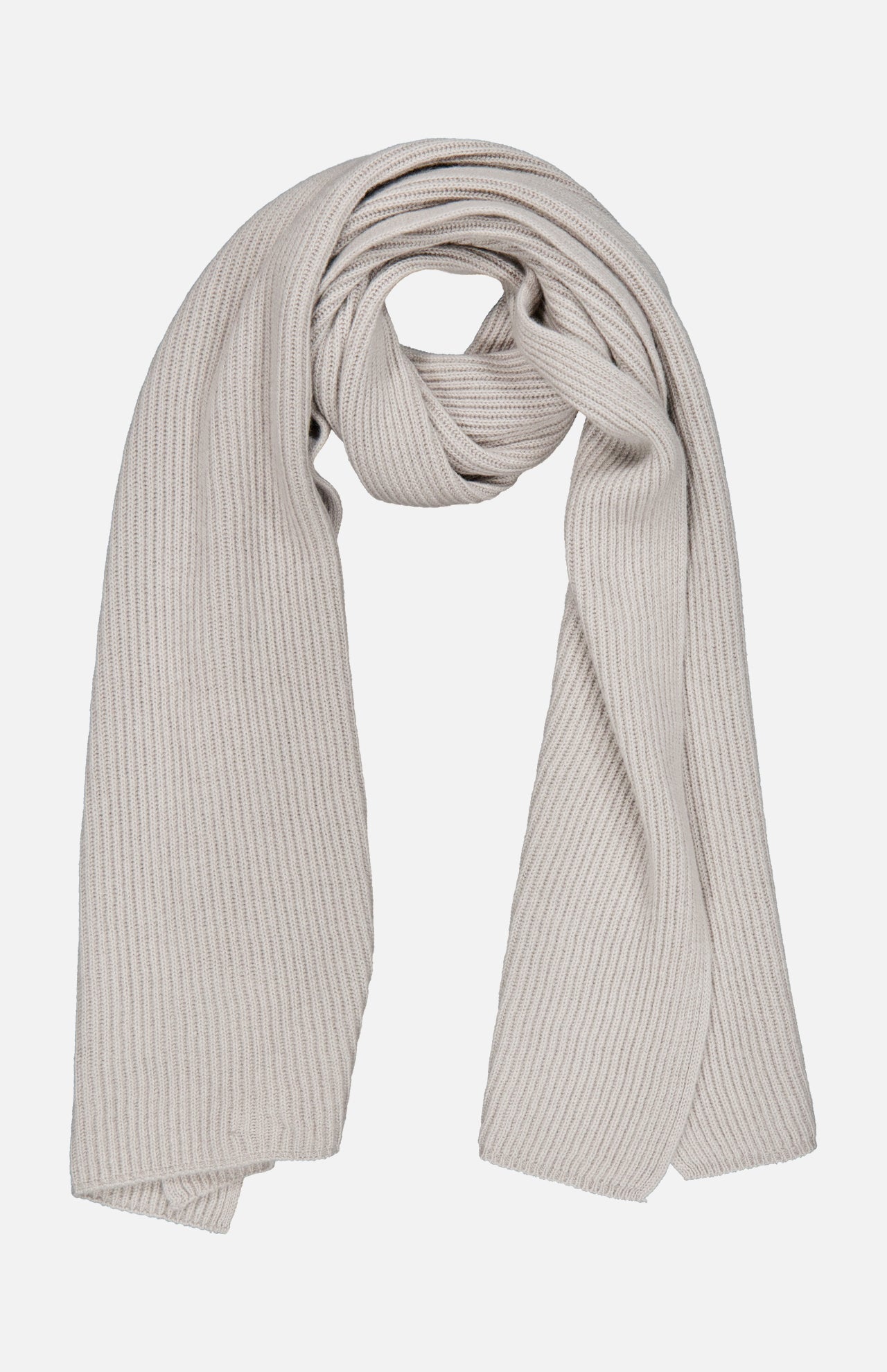 Beige ribbed knit Extreme Cashmere Scarf by 04651/ A TRIP IN A BAG draped in a loop.