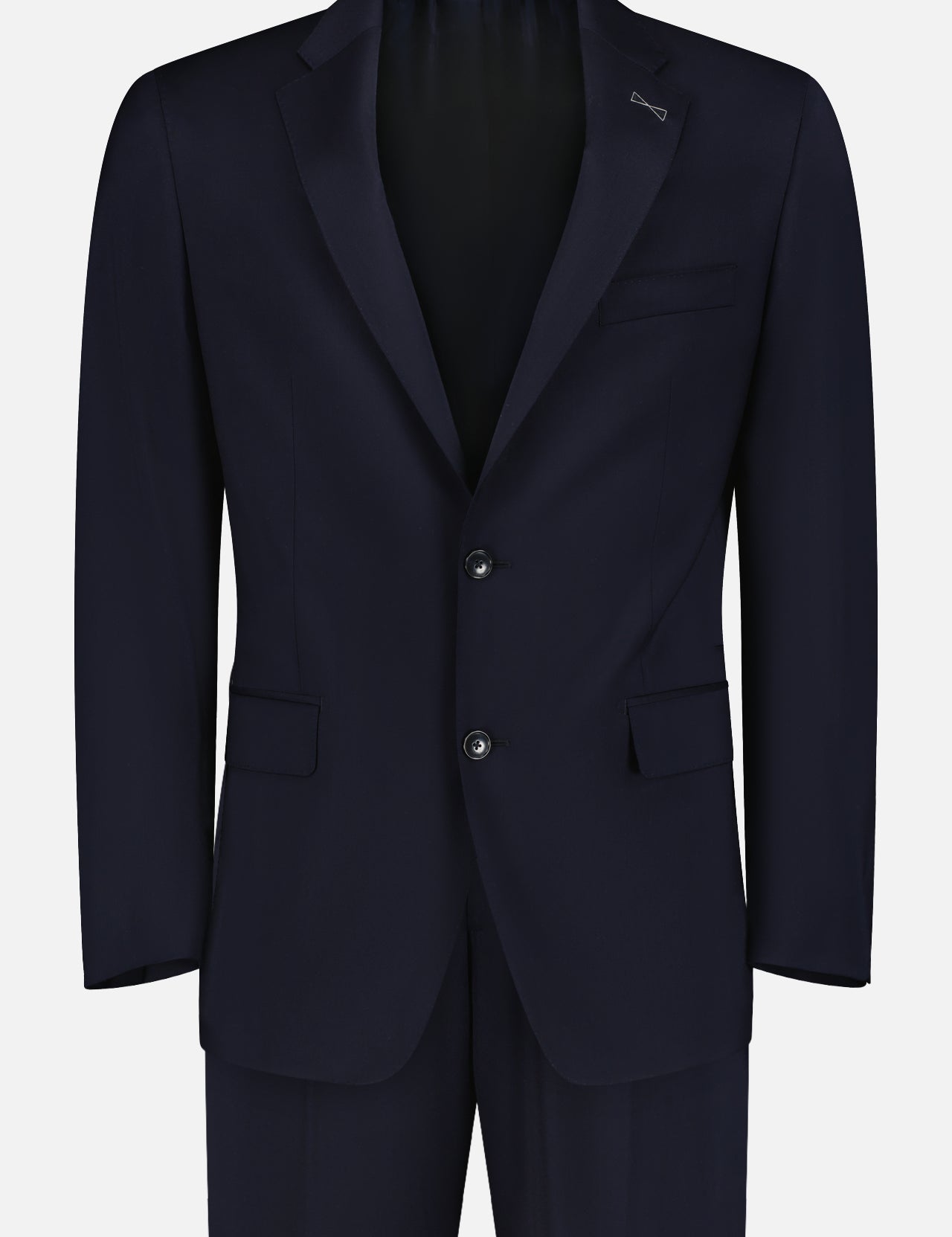 The ATELIER MUNRO Twill Stretch Suit is a classic dark blue wool men’s suit, featuring a two-button blazer with notched lapels, flap pockets, and matching trousers, shown against a plain white background.