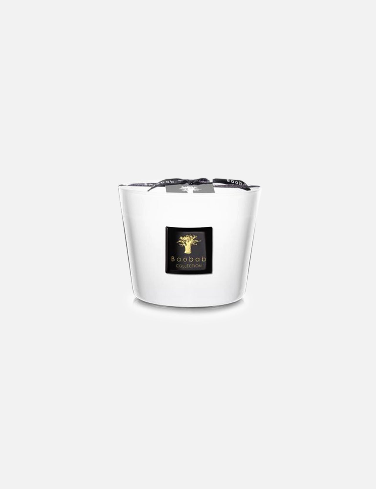The Max 10 Pierre de Lune Candle by BAOBAB COLLECTION features a white moonstone finish in a rounded holder with a black and gold “BAOBAB COLLECTION” label, displayed against a plain light background.