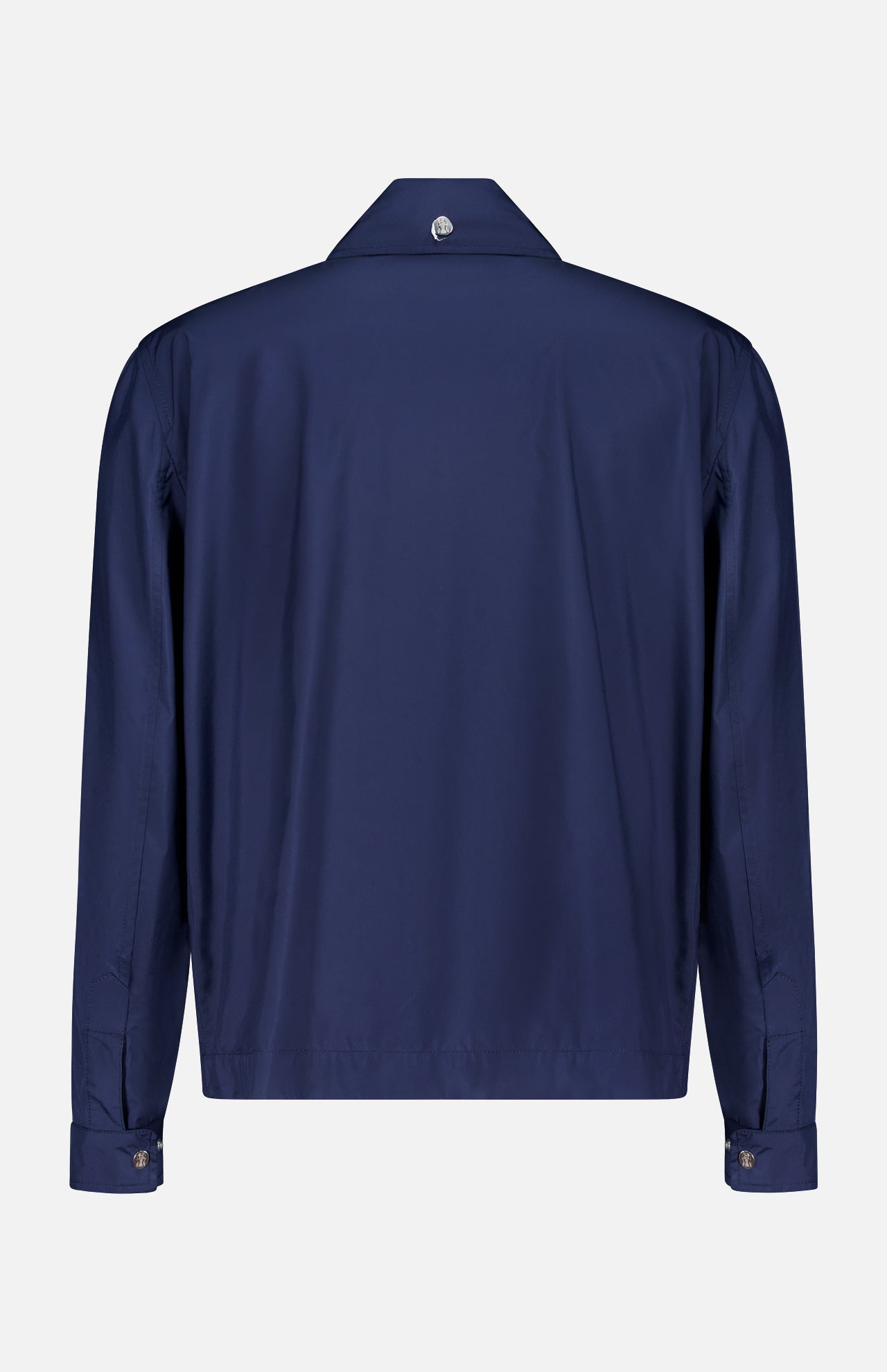 The BRUNELLO CUCINELLI Water Resistant Contrast Zip Jacket is a lightweight men’s navy long-sleeve jacket, ideal for everyday wear.