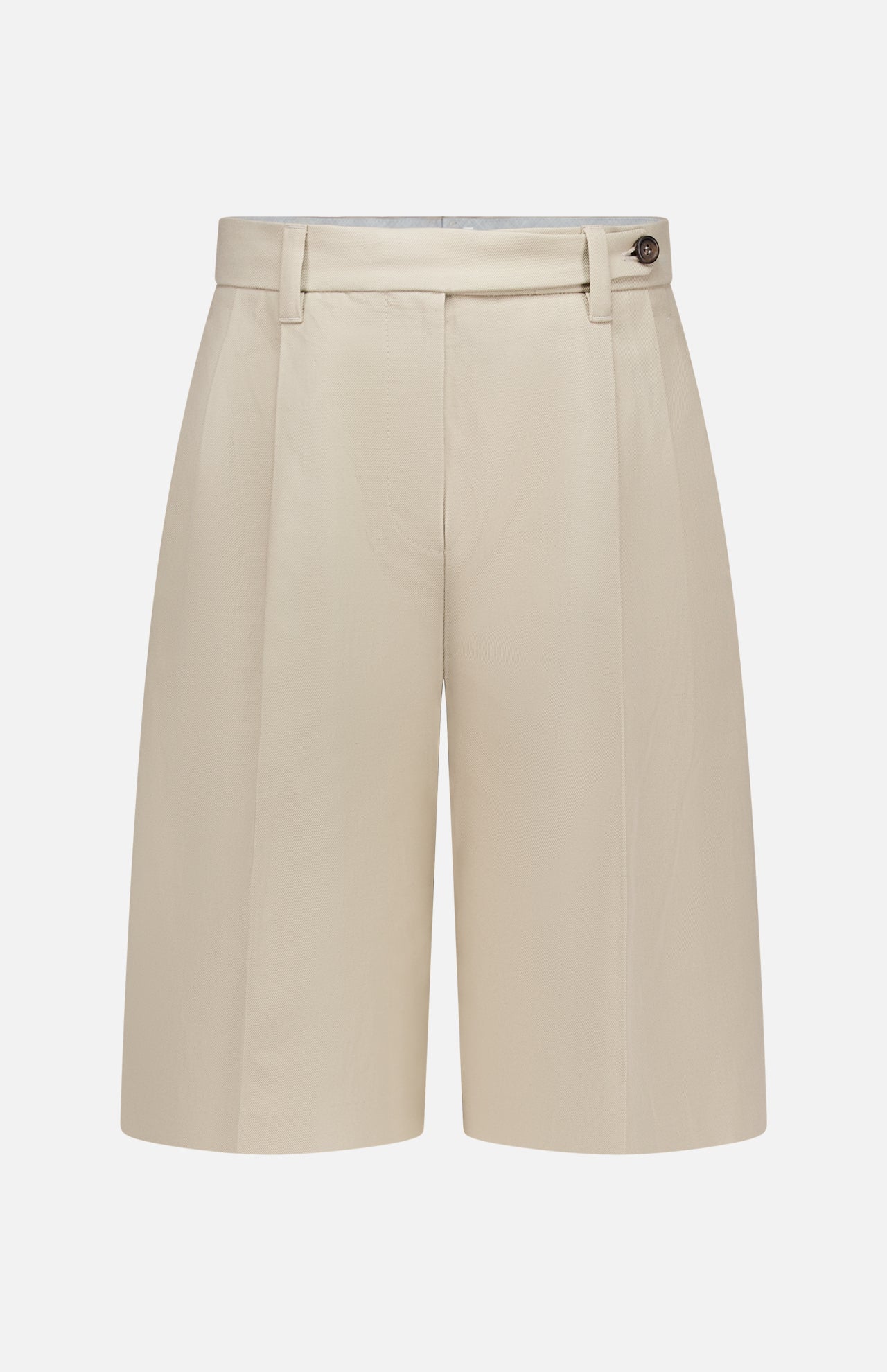 The BRUNELLO CUCINELLI Cotton Linen Bull Bermuda Pleated Short features front pleats, belt loops, and a button detail at the waistband, shown in beige on a plain white background.