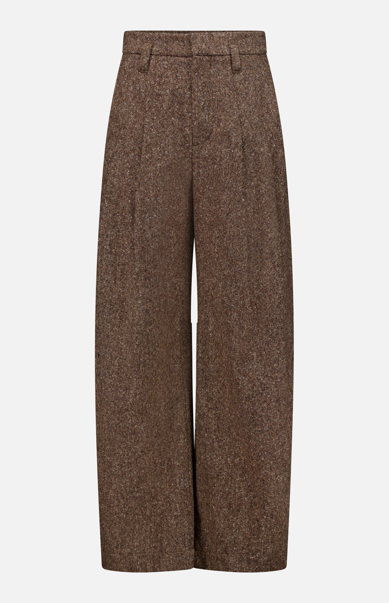The Donegal Wool Barrel Pleated Pant by BRUNELLO CUCINELLI features a wide-leg silhouette in brown tweed wool, designed with pleats, belt loops, and a high waist in a barrel fit. Displayed on a white background and inspired by the brand’s refined craftsmanship.