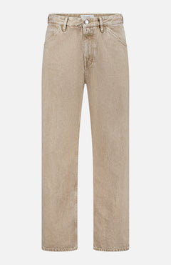 The Shoreham Wide Pant by CLOSED is crafted from beige denim in a wide, straight-leg silhouette, featuring a button and zipper closure, front and back pockets, and visible seam detailing. Made in Italy, it is displayed against a plain white background.
