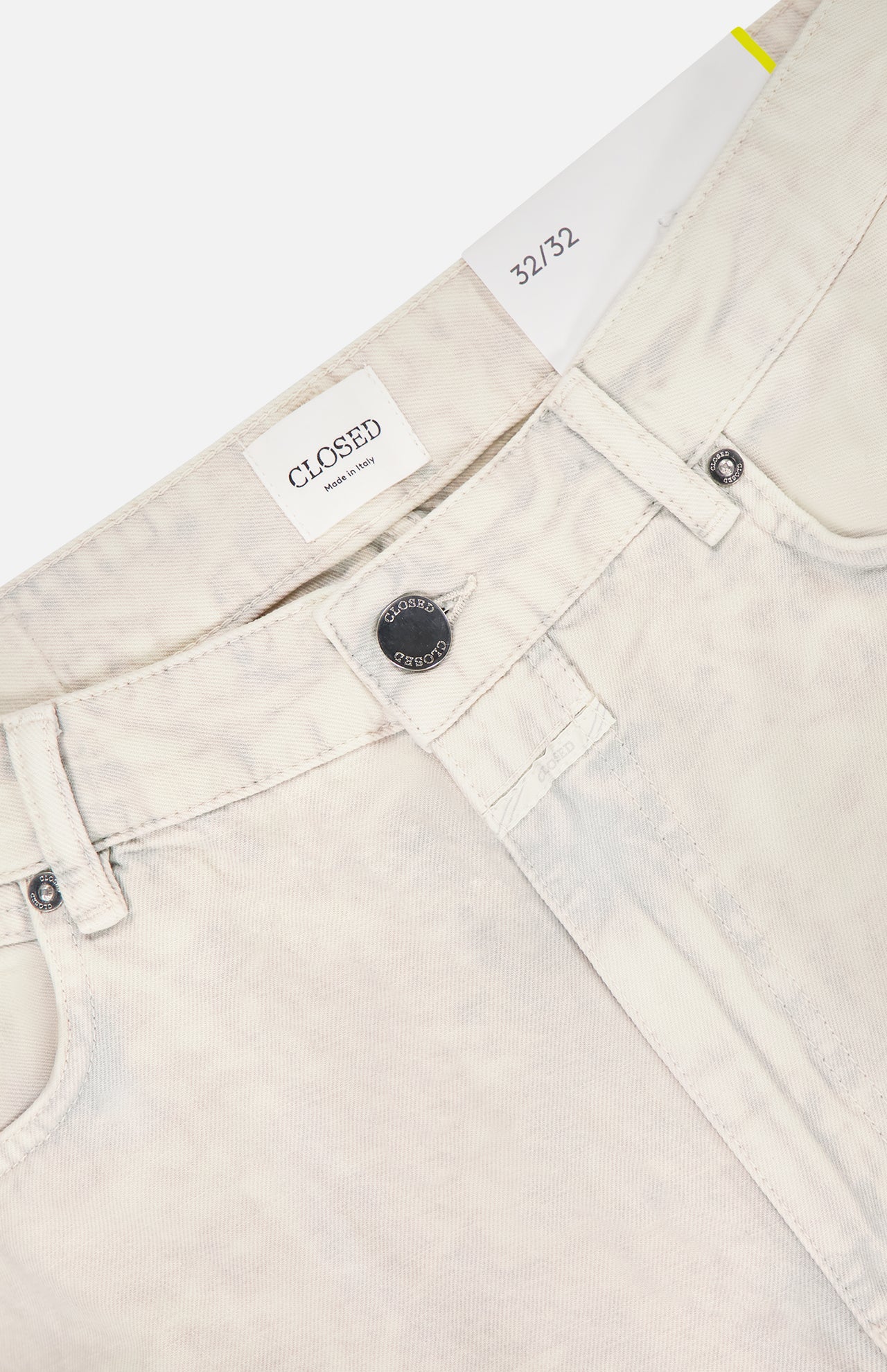 Closed Men's Springdale Relaxed Straight Leg Pant | A.K. Rikk's