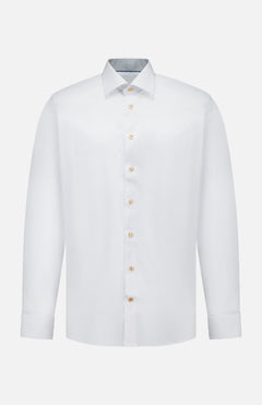 The ETON Geometric Effect Twill Contemporary Shirt is a long-sleeve button-up dress shirt, crafted from wrinkle-resistant cotton with a subtle geometric pattern, featuring a crisp collar and distinctive gold buttons, displayed on a white background.