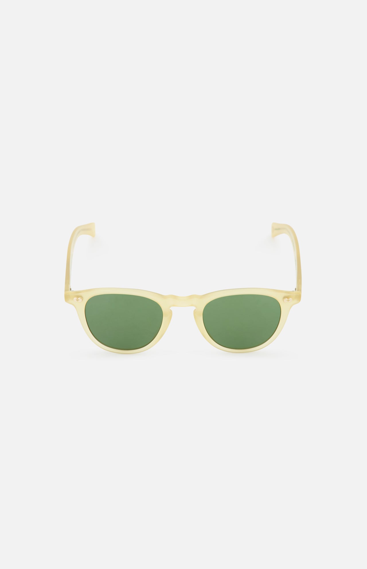 The GARRETT LEIGHT Hampton X Round Neutral Sunglasses feature honey-colored acetate frames and green-tinted oval lenses, shown against a plain white background.
