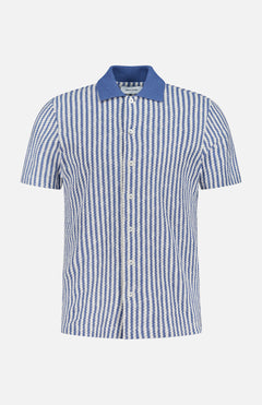 The GRAN SASSO Stripes Short Sleeve Button Up Shirt features a blue collar and vertical blue and white wavy stripes on the body and sleeves.