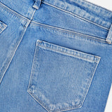 Sneeki Low Rise Sneaker Straight Jean