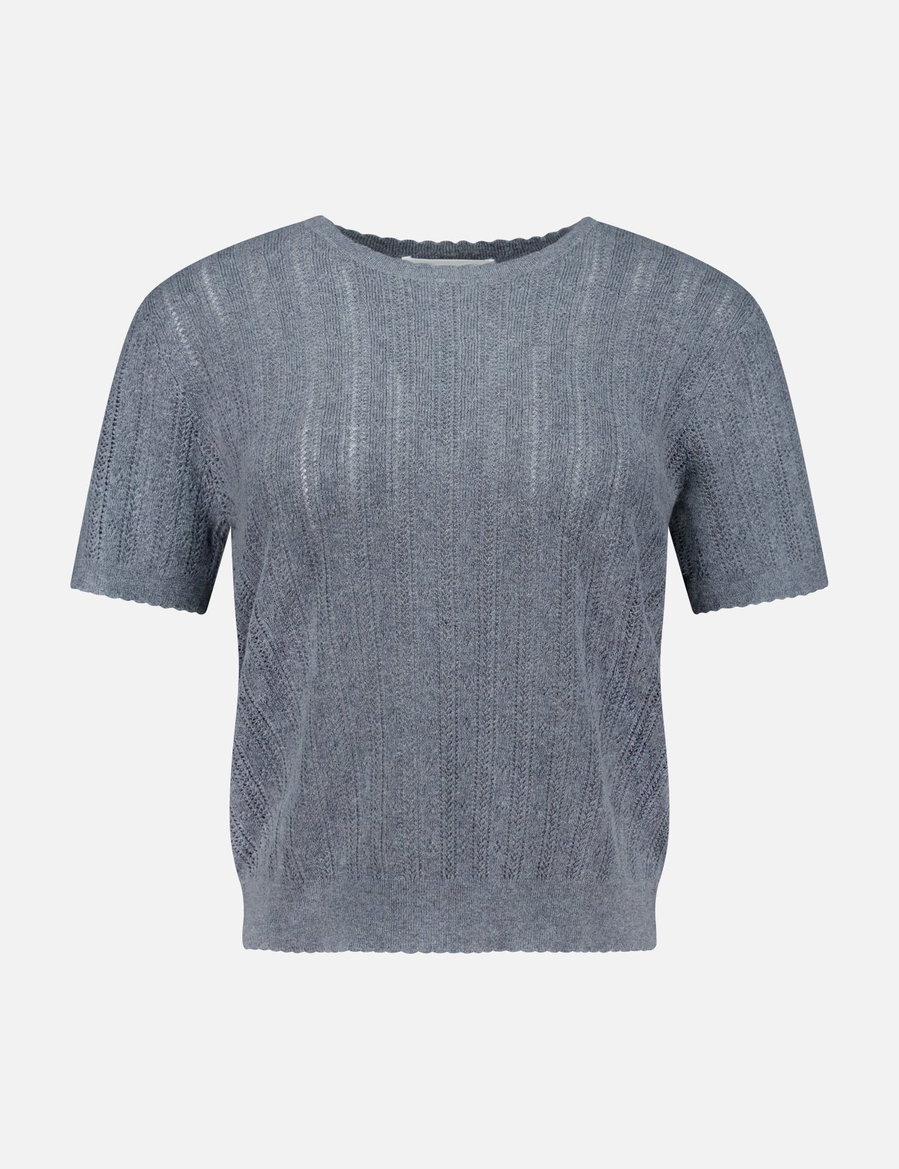 The Suyin T-Shirt by LISA YANG is a short-sleeved, light gray knitted cashmere top featuring a round neckline and a subtle vertical ribbed pattern, shown on a plain white background.