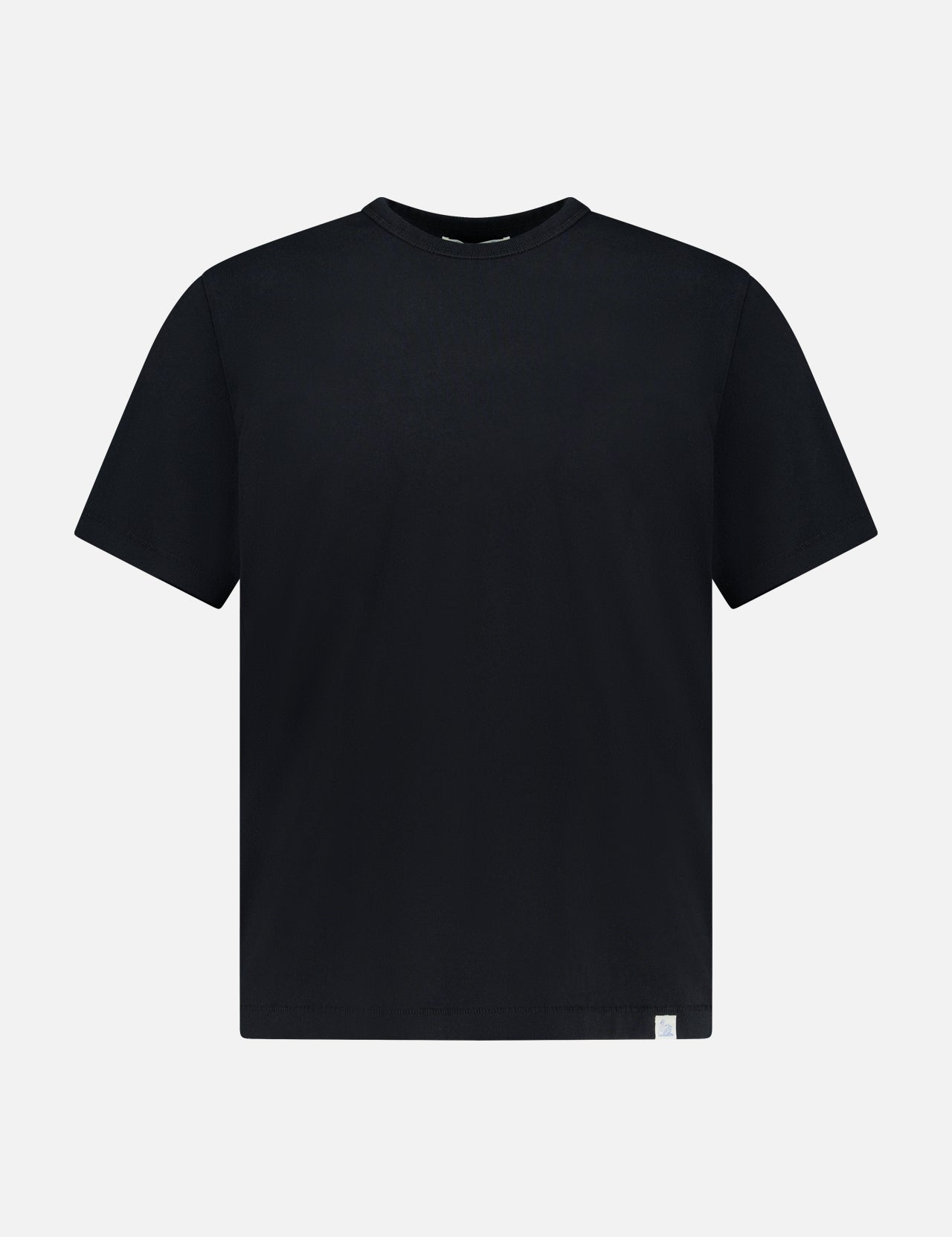 The Merz B. Schwanen Classic Jersey T-shirt, shown on a white background, is crafted from mid-weight jersey and features short sleeves—exemplifying heritage craftsmanship in every detail.