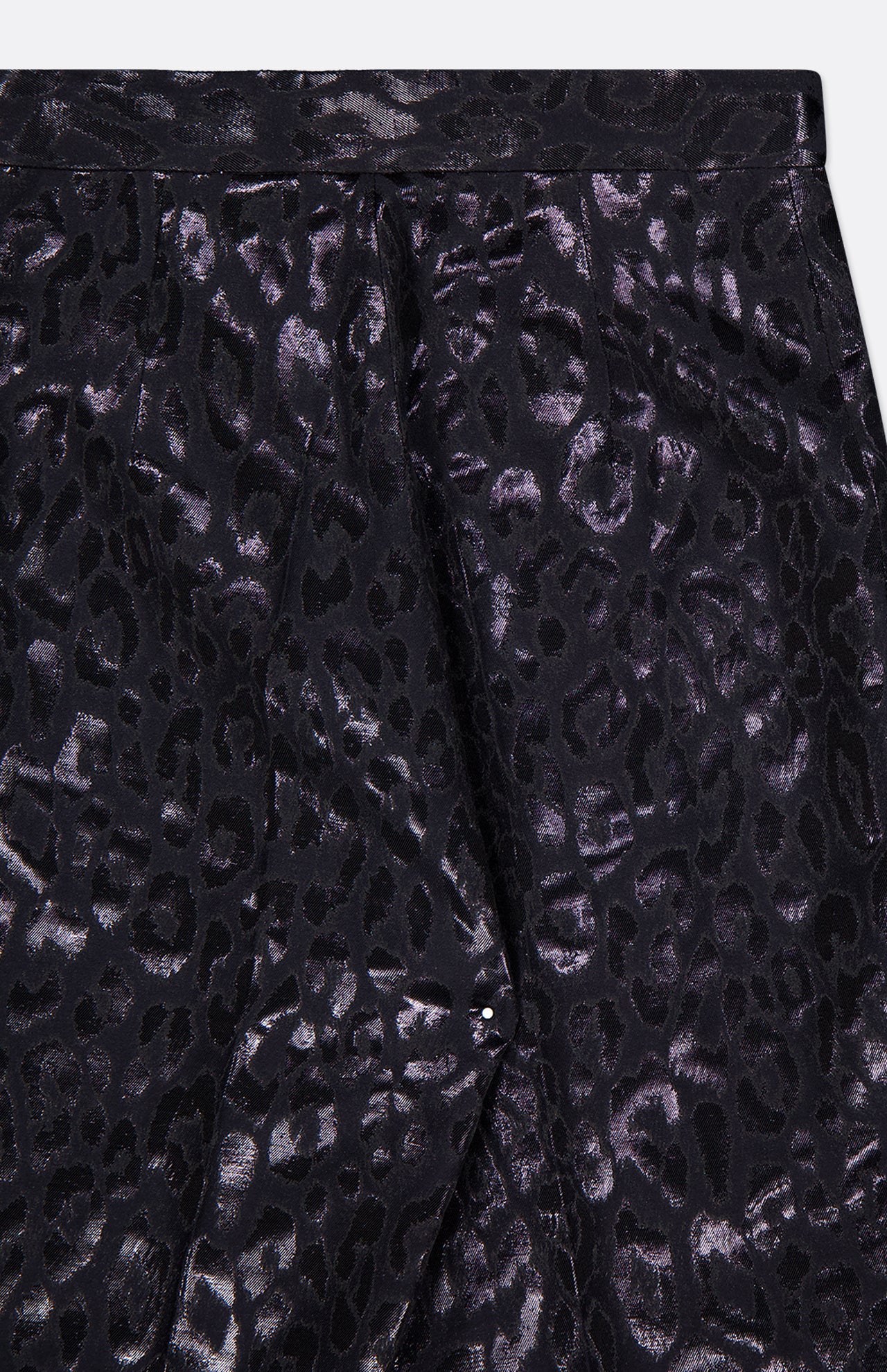 Close-up of PAMELLA ROLAND’s Lurex Jacquard Leopard Print Pant featuring a dark, shiny black and purple leopard pattern—perfect for making a bold statement in animal print pants.