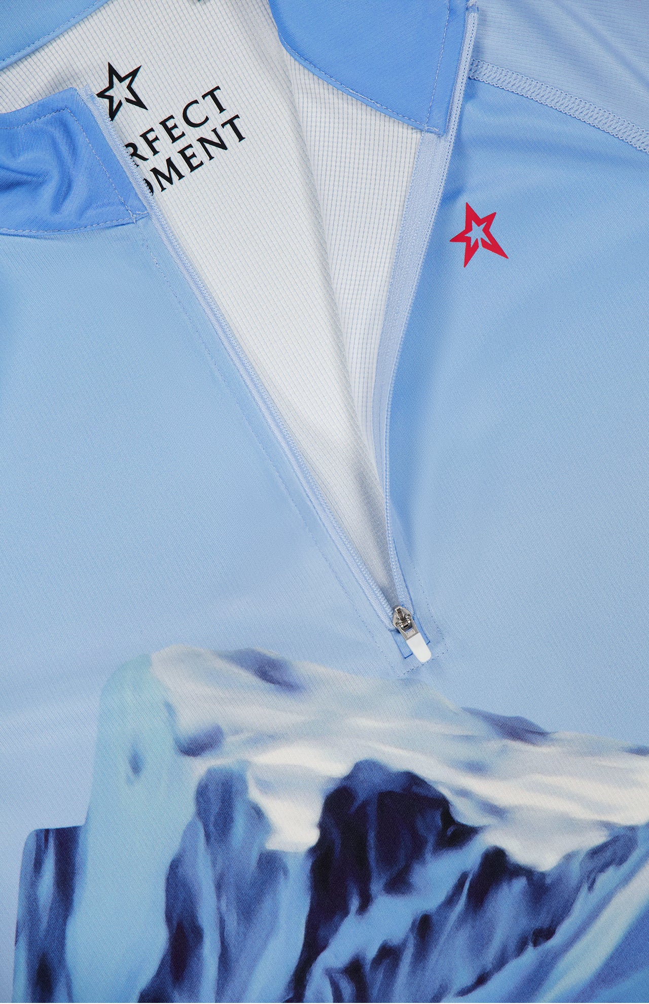 PERFECT MOMENT1/4 Zip Base Layer Ski TopA.K. Rikk's