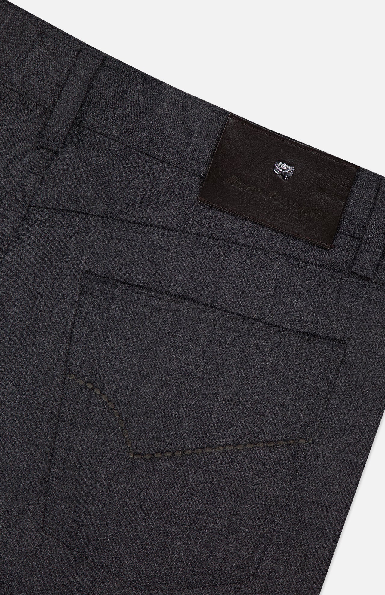 Close-up of the back pocket and waistband of PESCAROLO Nerano M Brushed Wool 5 Pockets Pant, featuring a classic 5-pocket design and a black leather patch with embossed branding on the waistband.