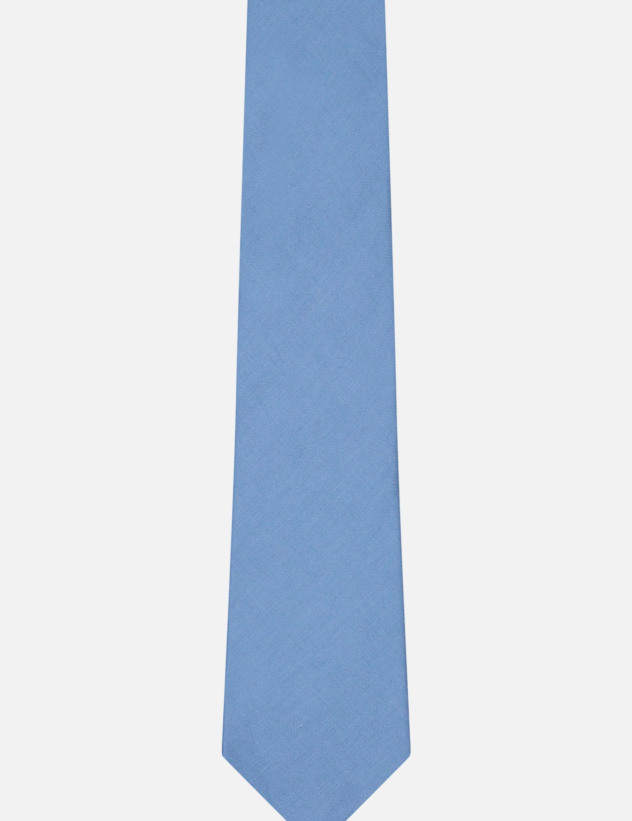 A plain, light blue RALPH LAUREN PURPLE LABEL tie, expertly crafted in Italy from luxurious mulberry silk, shown against a white background.