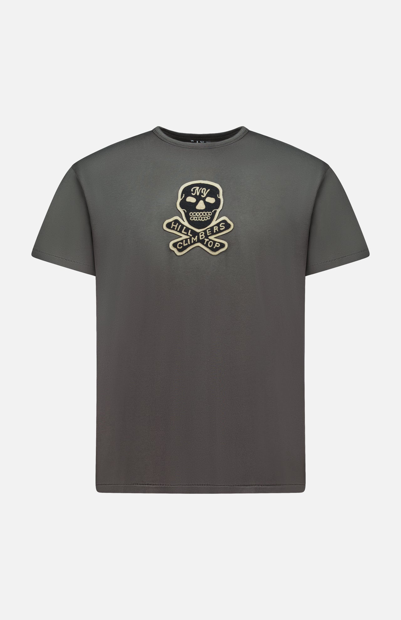 The RALPH LAUREN RRL Jersey Cotton Graphic Short Sleeve T-Shirt in dark gray features a vintage-effect chest graphic with a helmeted skull, crossed wrenches, and beige banners reading “HILL CLIMB” and “NYC.”.
