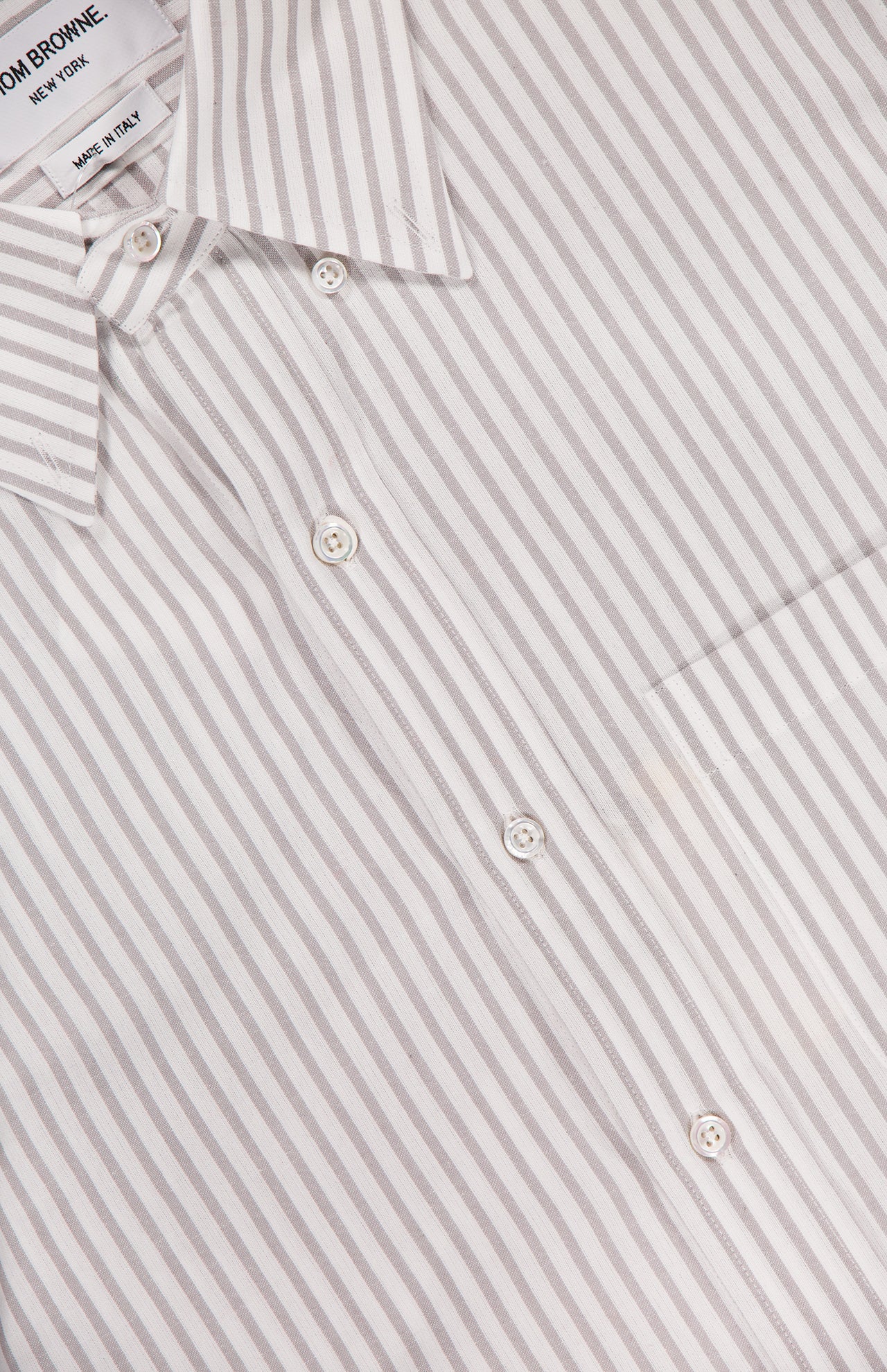 Straight Fit Button Down Long Sleeve Shirt (14625719877995)