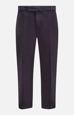 The THOM BROWNE Utility Chino Trouser is a pair of black straight leg pants with belt loops, a concealed fly, and classic design, displayed against a plain white background.