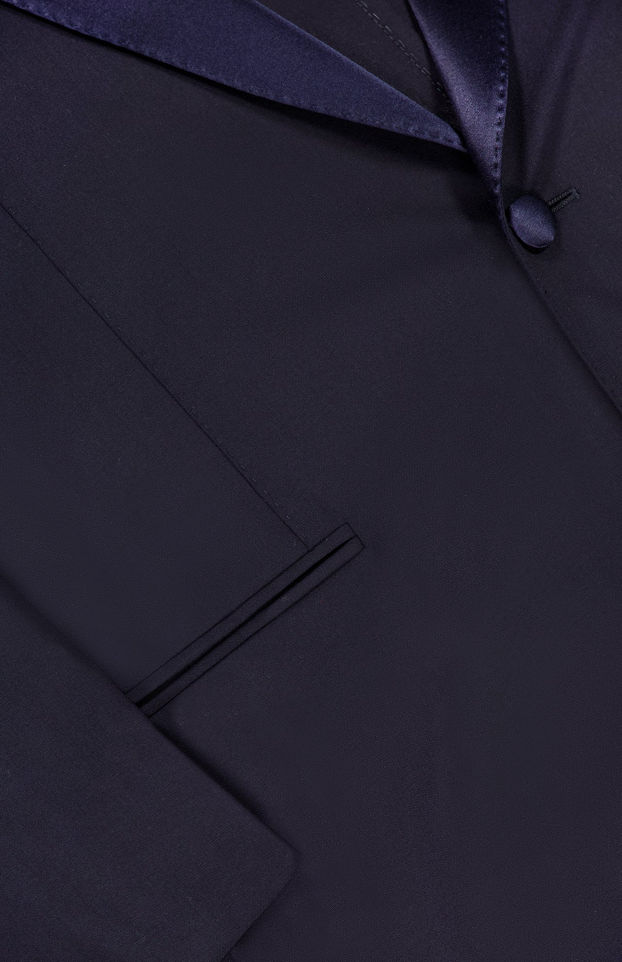 Smoking Zero Gravity Tuxedo Suit (14644969079147)