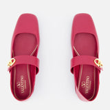 V Logo Locker Ballerina (7416270880883)