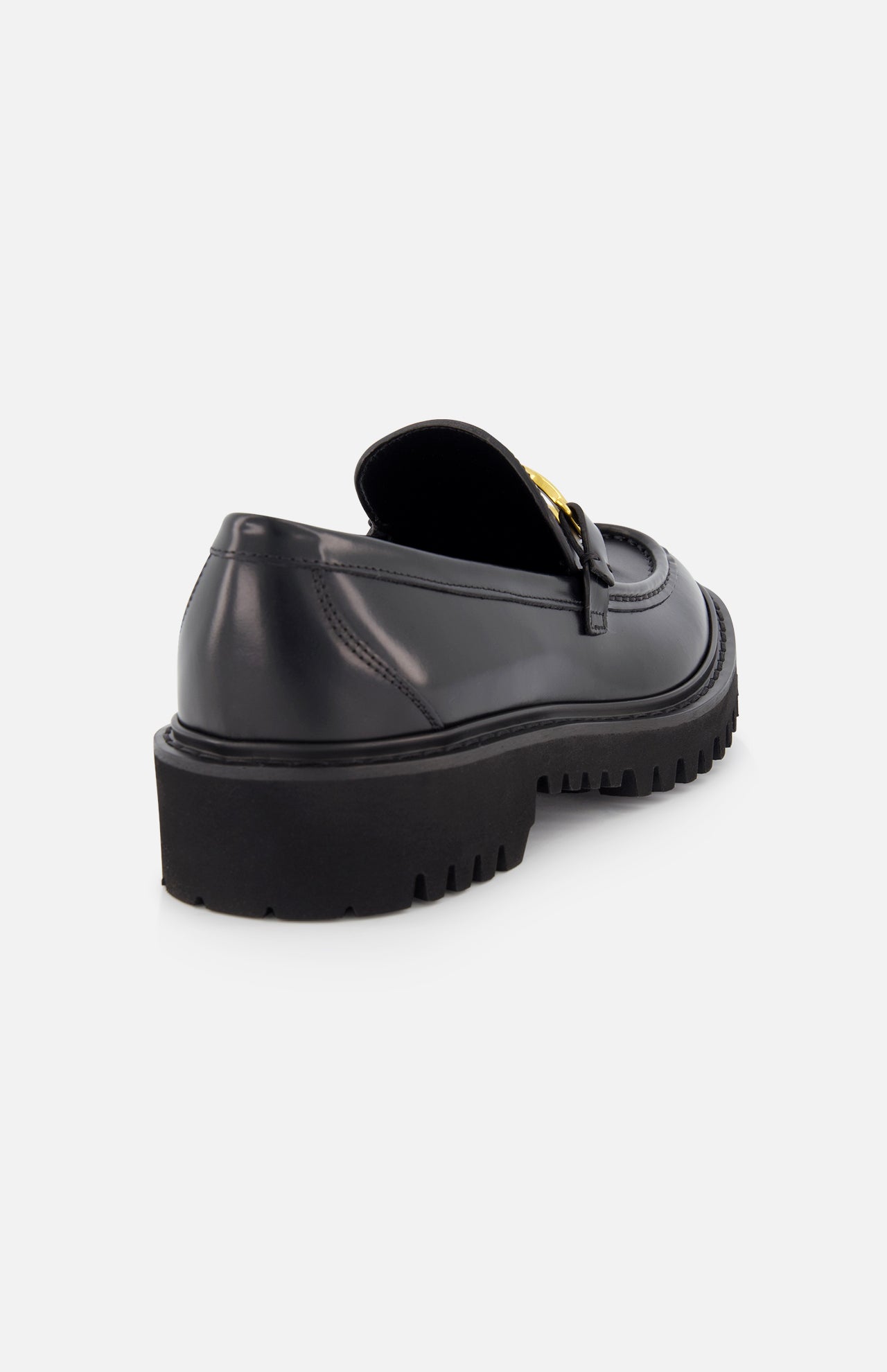 V Logo Signature Loafer (7416270651507)