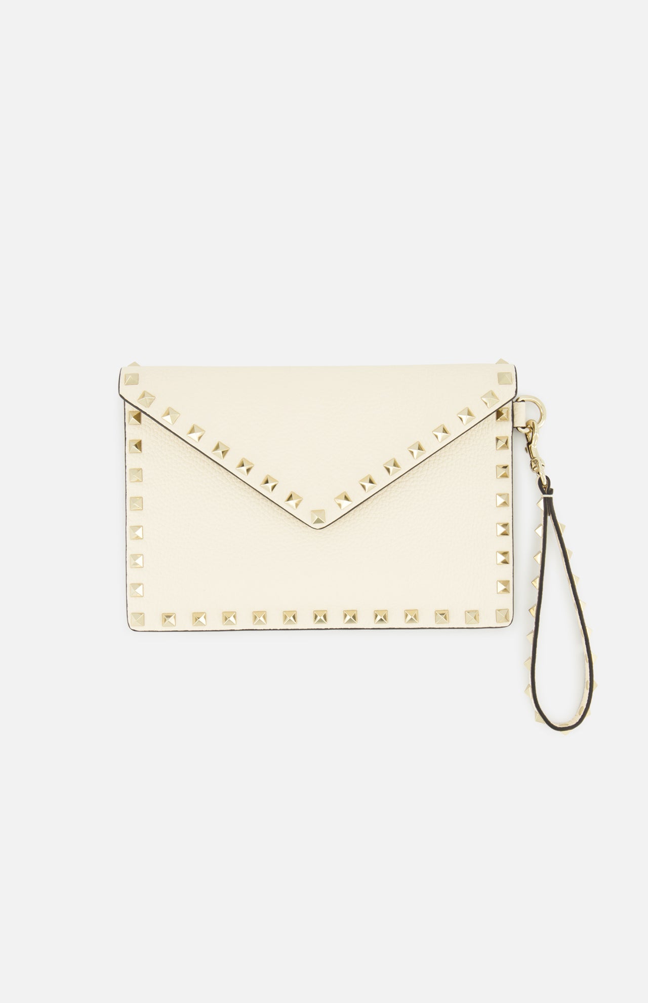 The VALENTINO GARAVANI Rockstud Medium Flat Pouch is an ivory clutch with a classic envelope design, embellished with gold rockstuds along the edges and featuring a detachable wrist strap, displayed against a plain white background.