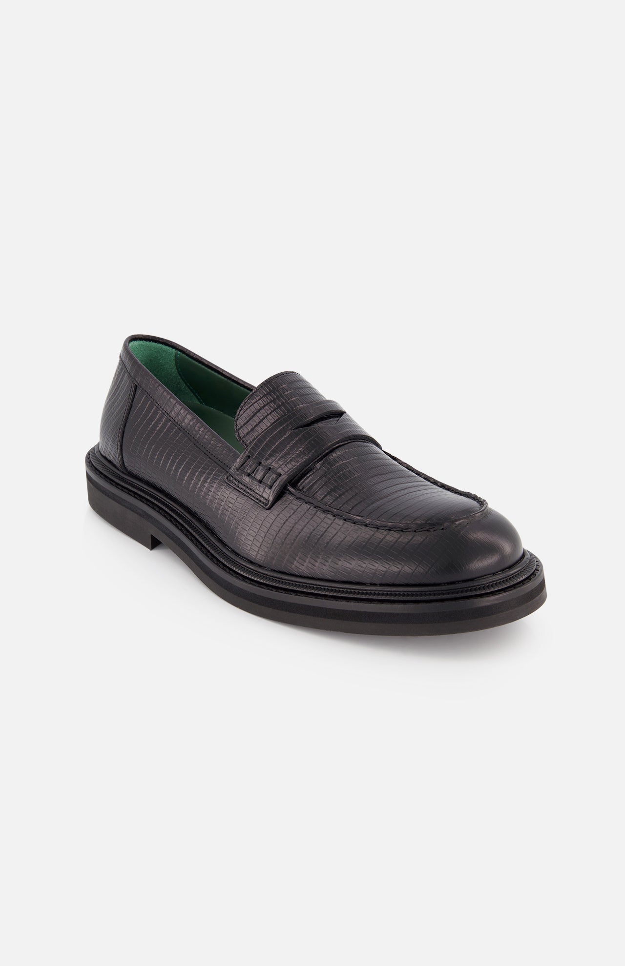 Vinnee Penny Loafer