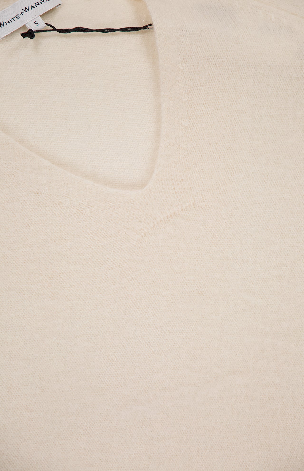 Brushed Cashmere Easy V-Neck Sweater (7730568200307)