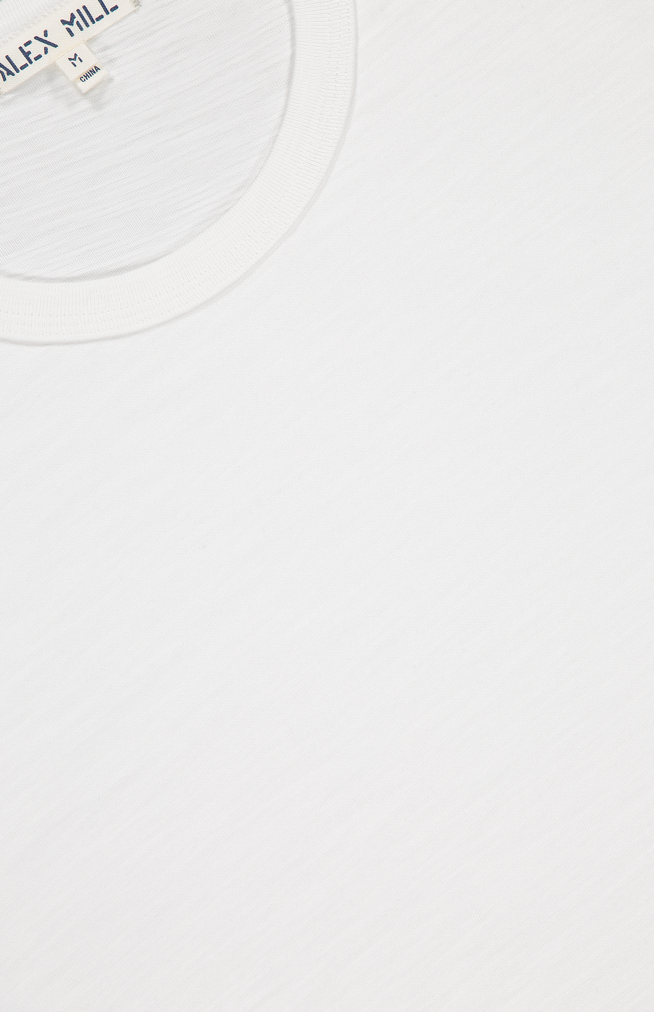 Alex Mill Standard Slub Cotton Tee in White - Collar Detail Image (6933959704691)