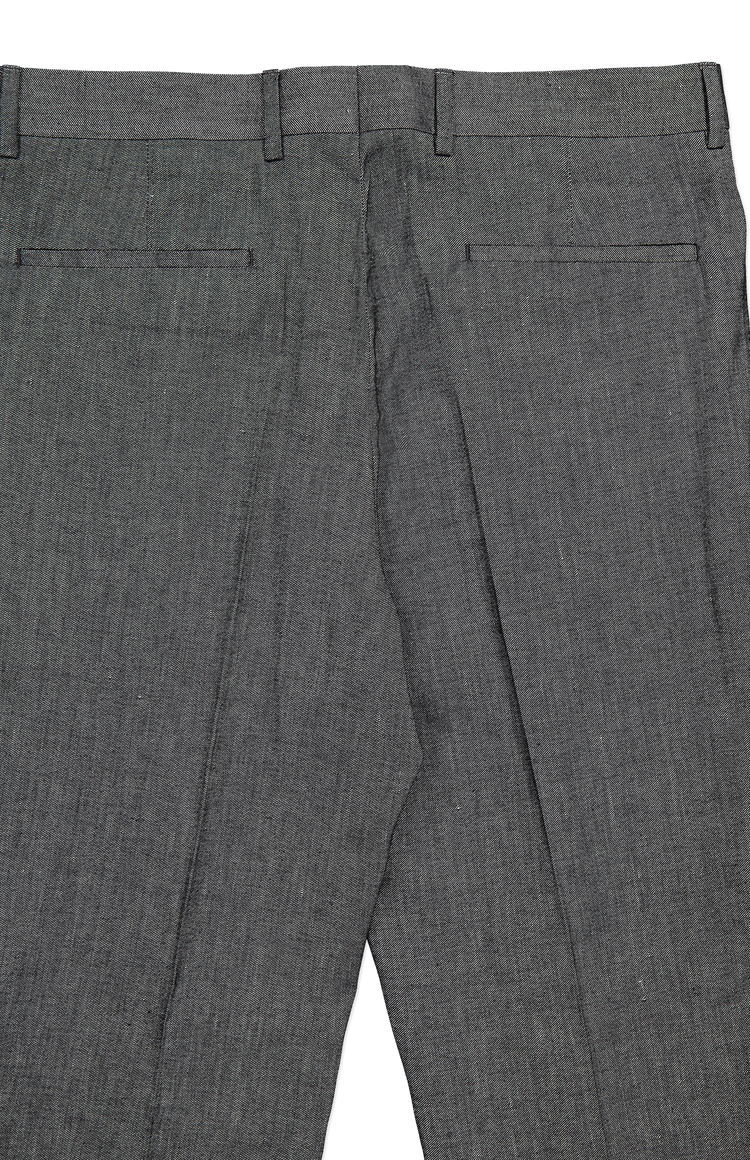 Brunello Cucinelli Single Pleat Pant Back Detail Image (7083631640691)