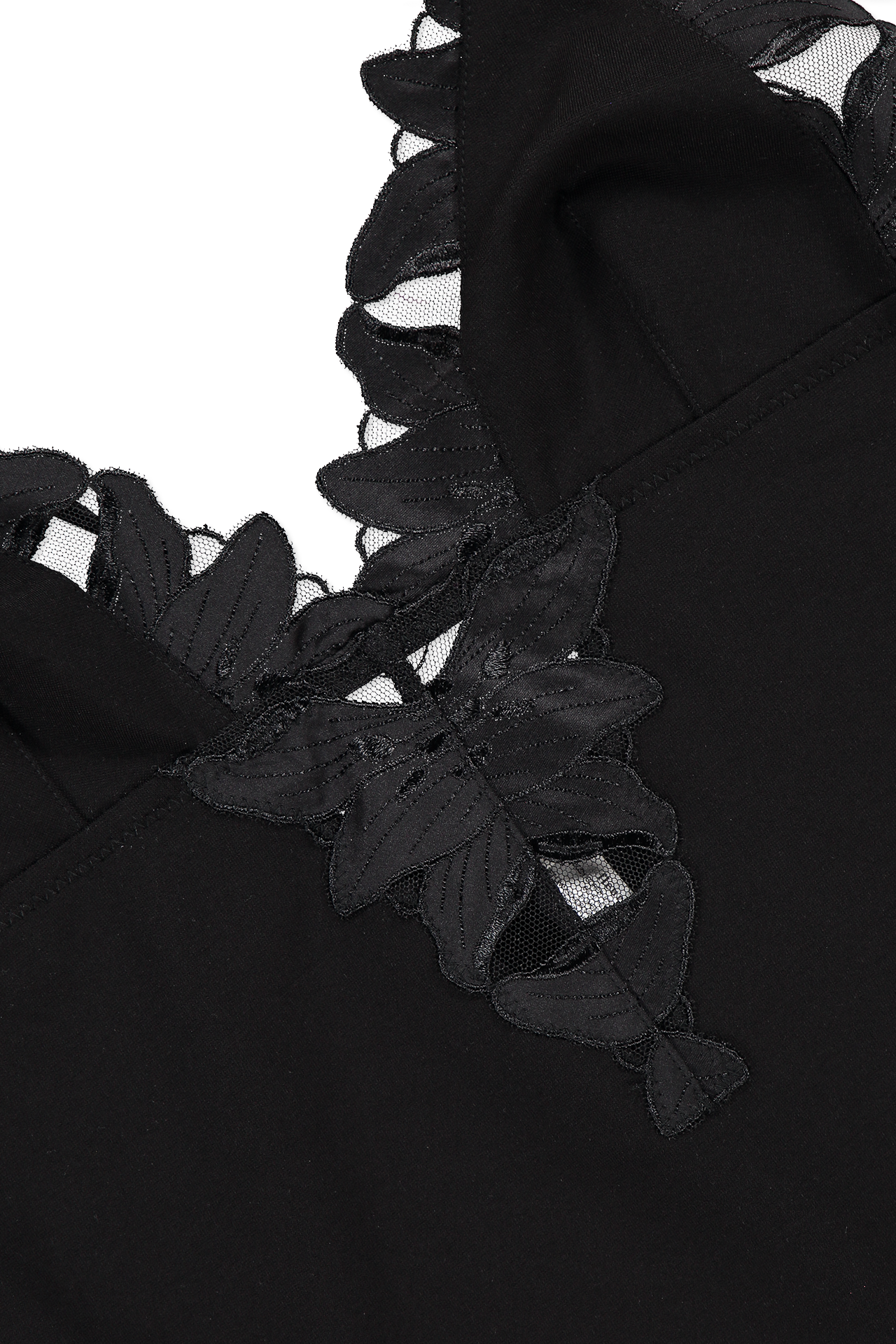 Fleur Du Mal Lily Lace V-Neck Bodysuit Black Collar Detail Image (6614098935923)