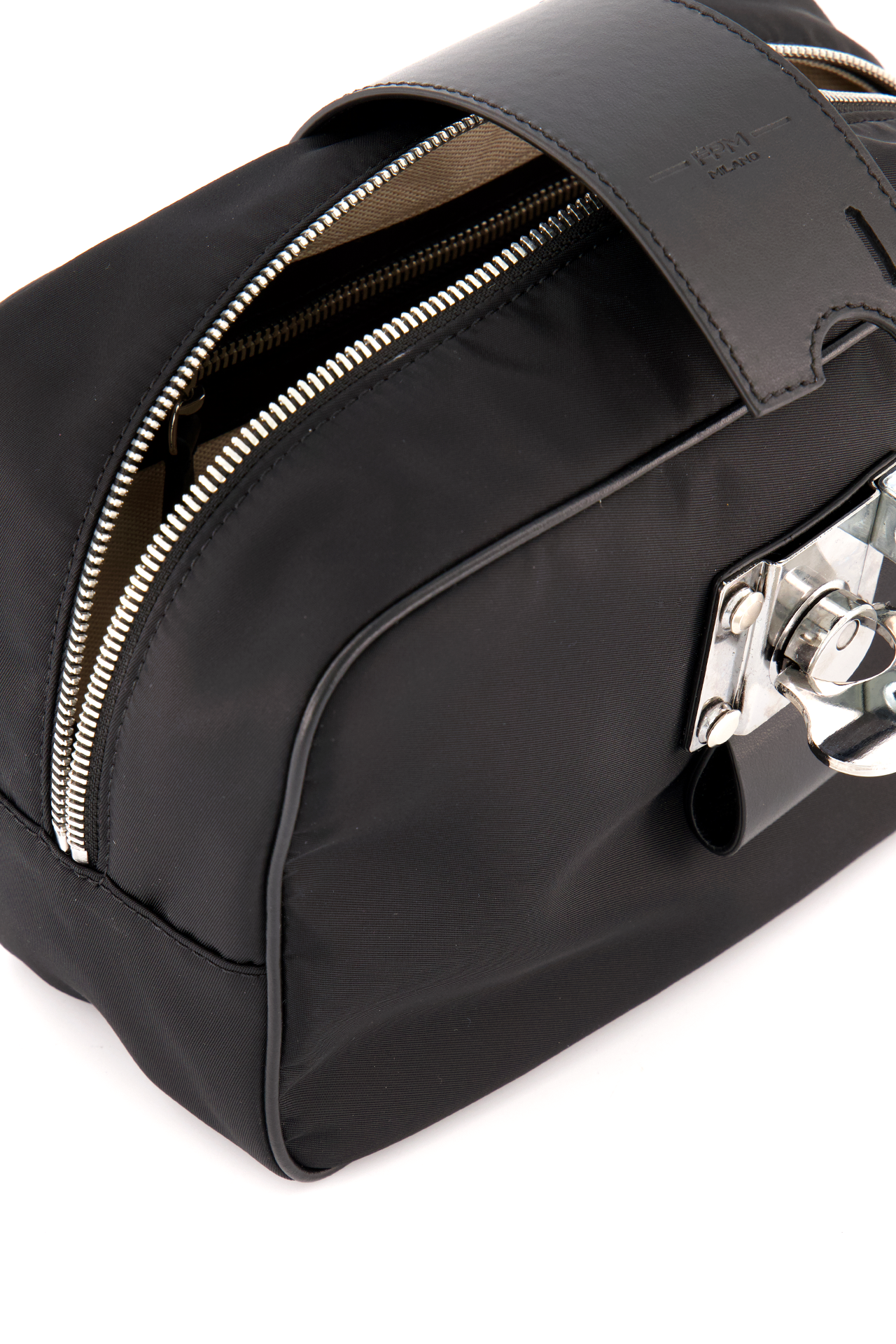 Nylon Leather Wash Case (6627125067891)