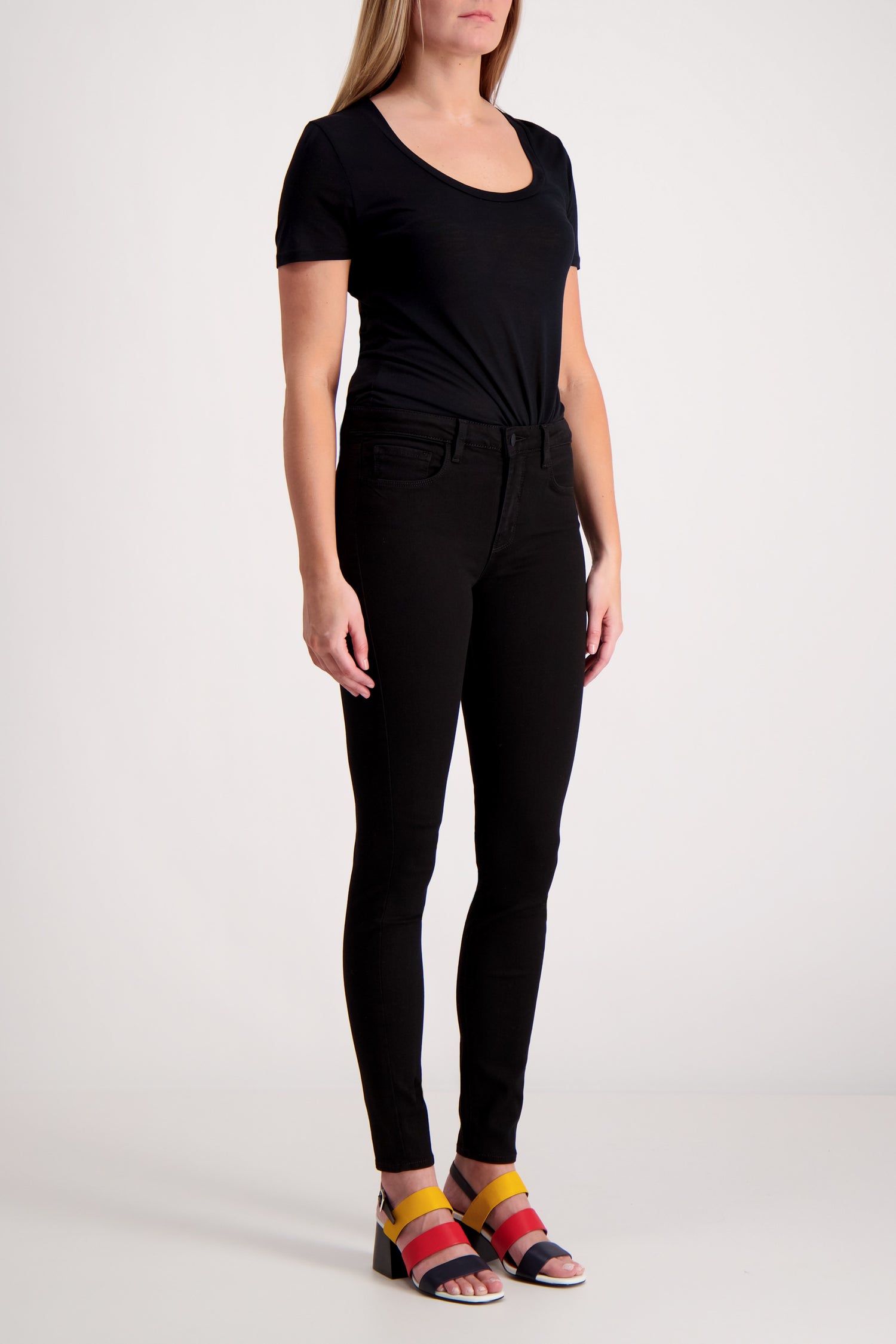 Lagence Marguerite Skinny Noir Angled Model Image (600701730827)