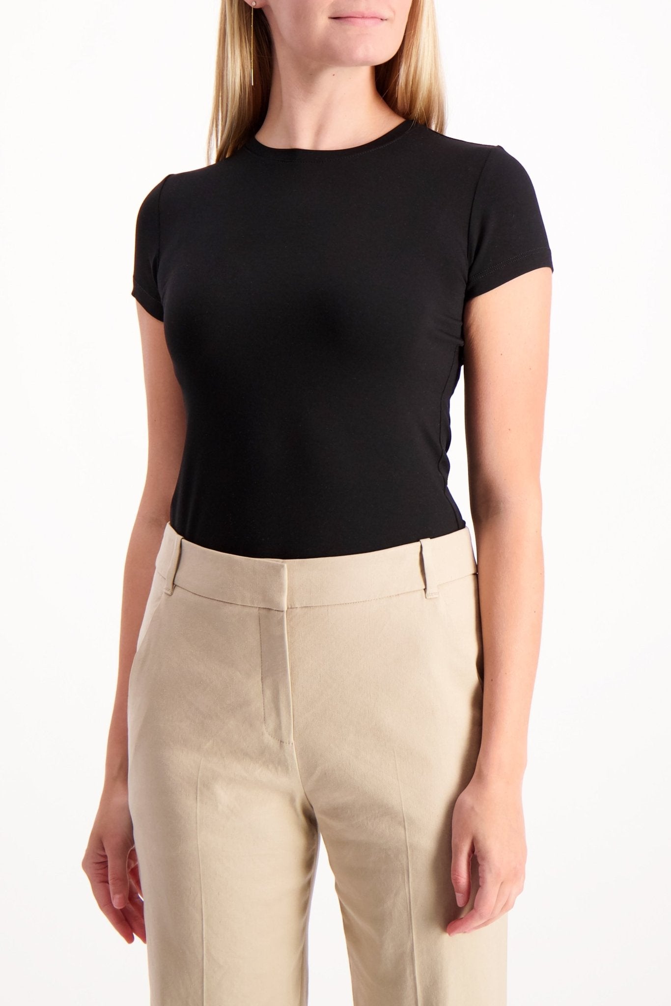 L'AGENCEShort Sleeve Ressi Crewneck Tee BlackA.K. Rikk's