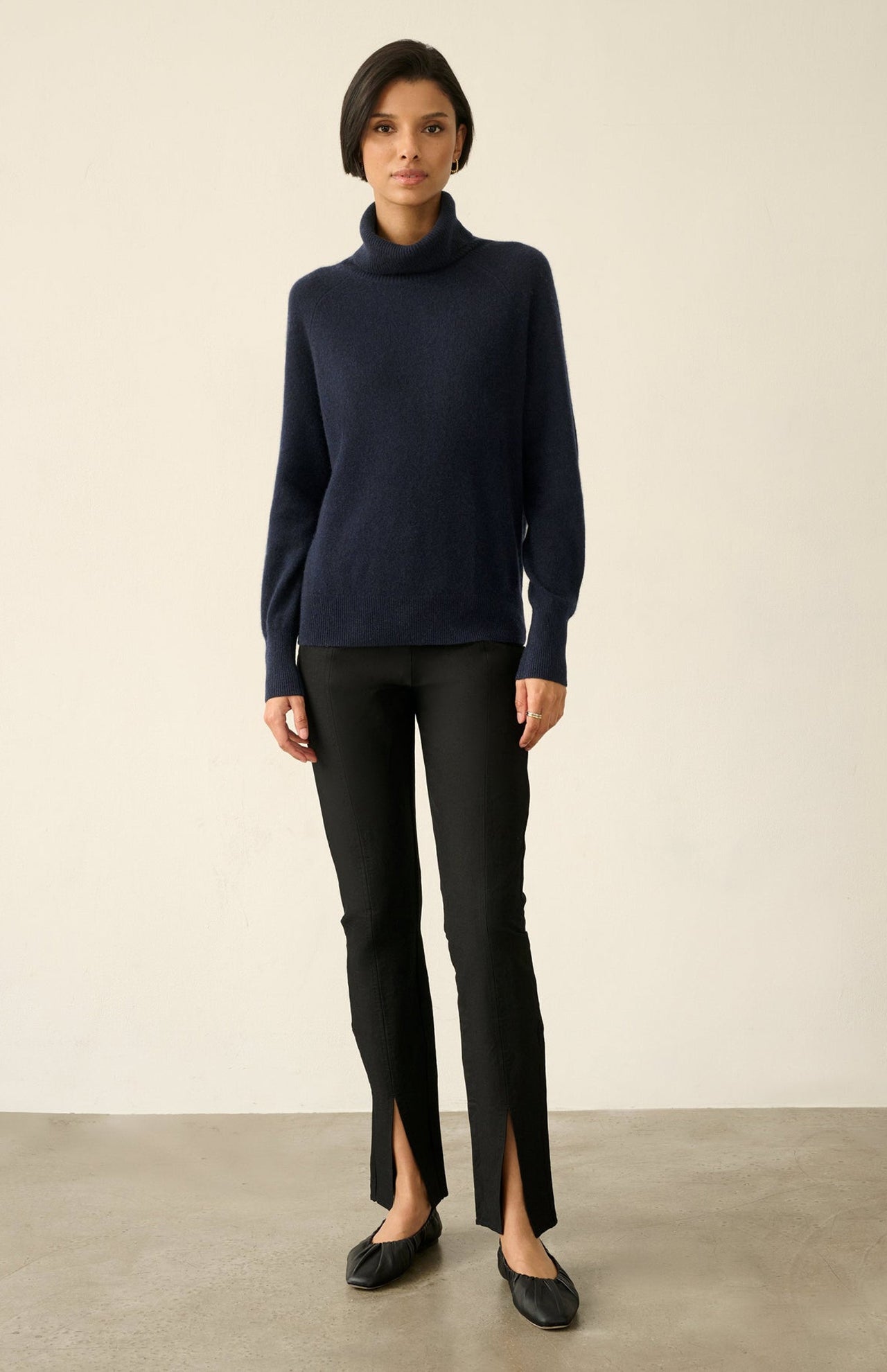 White And Warren Cashmere Essential Turtleneck Sweater Deep Navy Front Full Body Model Image (6977567096947)